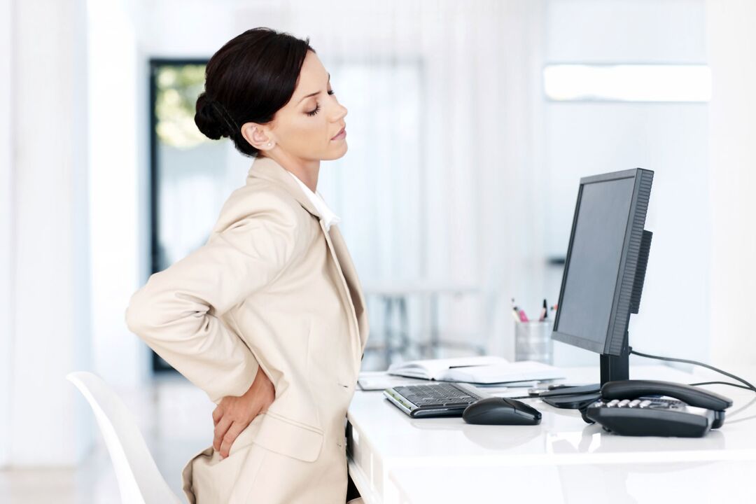 Sitzende Arbeit als Ursache für die Entstehung einer Osteochondrose des Halses